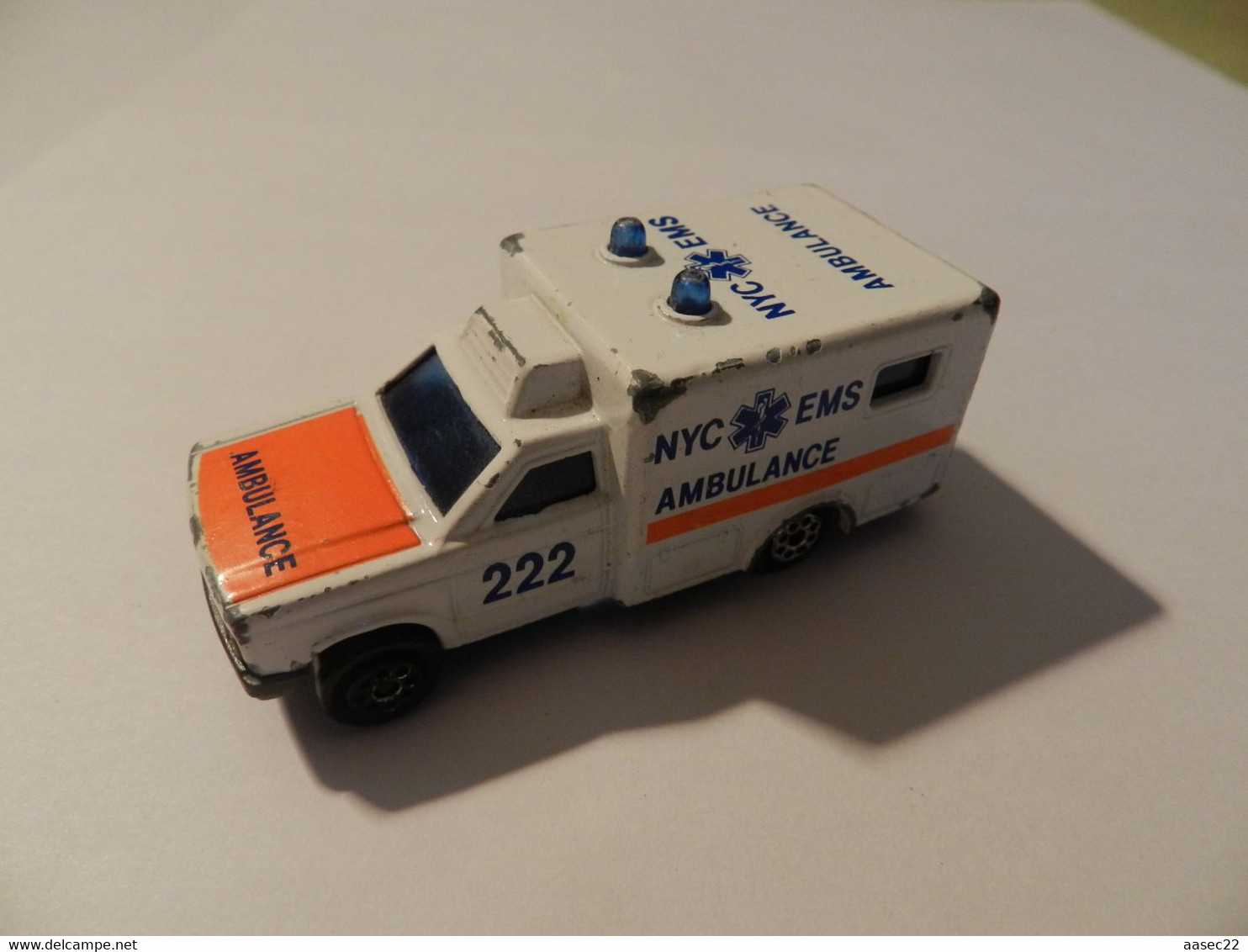 Majorette     Ambulance   ***  4110   *** - Majorette