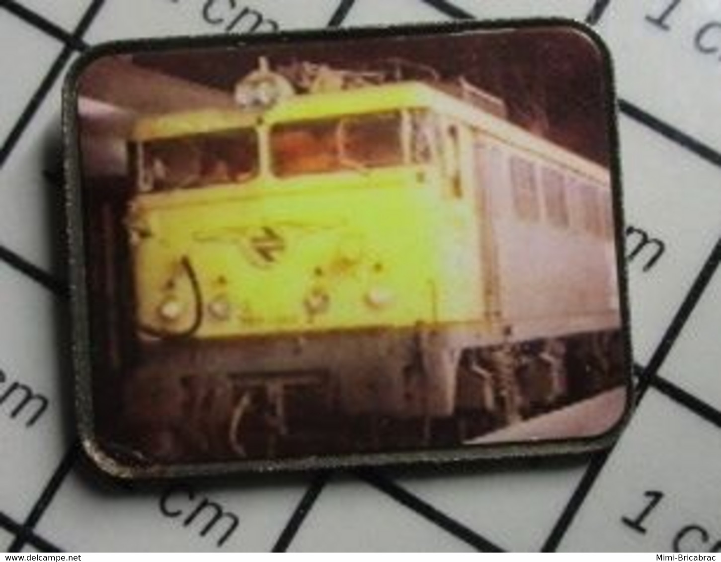 1315B Pin's Pins / Beau Et Rare / TRANSPORTS / LOCOMOTIVE A IDENTIFIER PHOTO COULEUR - Transports