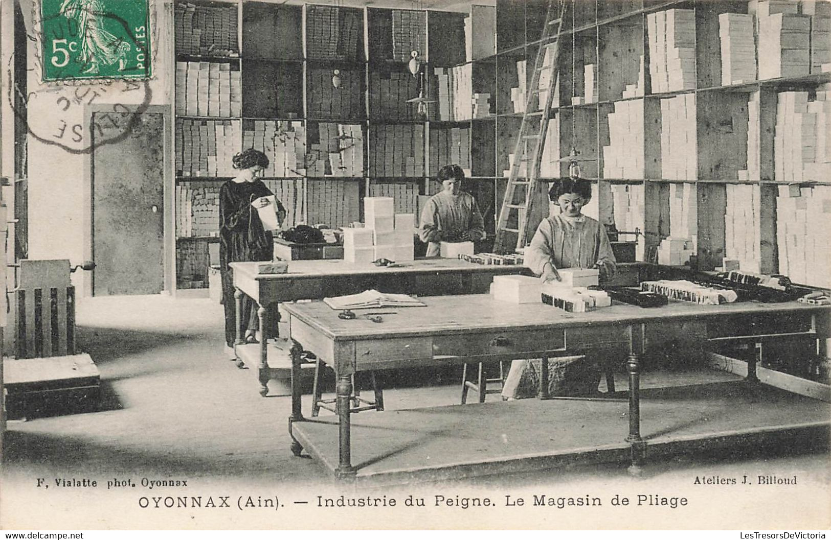 CPA Oyonnax - Industrie Du Peigne - Le Magasin De Pliage - J Billoud - Animé - Oyonnax