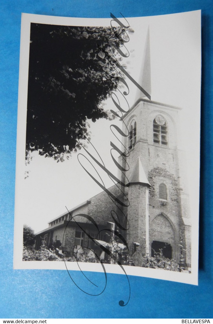 Hoogstade  Kerk St Lambertus  Privaat  Foto Prive,1 X Opname  05/04/1975 Zonder Dak  1x Opname Na Herstelling 20/08/1985 - Alveringem