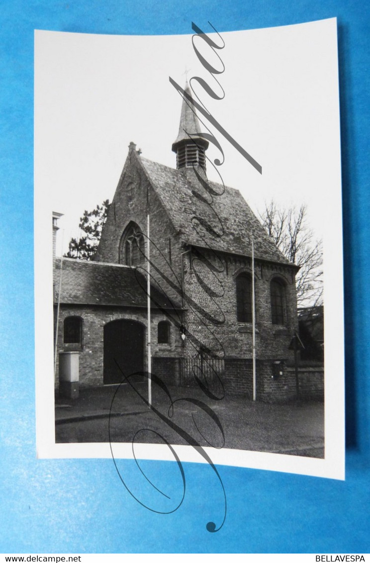 Isenberge Kerk  Privaat  Foto Prive - Alveringem