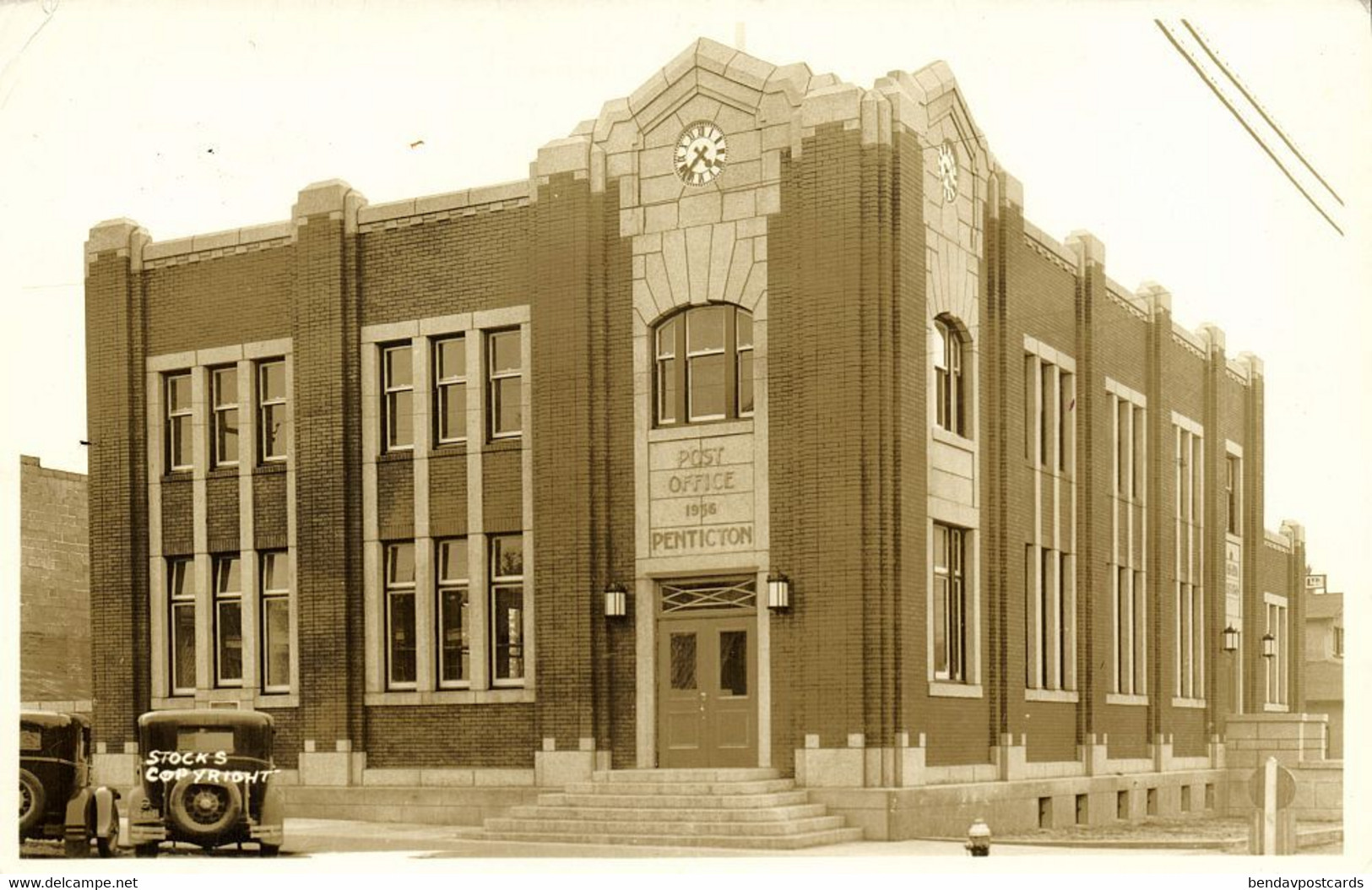 Canada, PENTICTON, B.C., Post Office (1940s) Stocks RPPC Postcard - Penticton