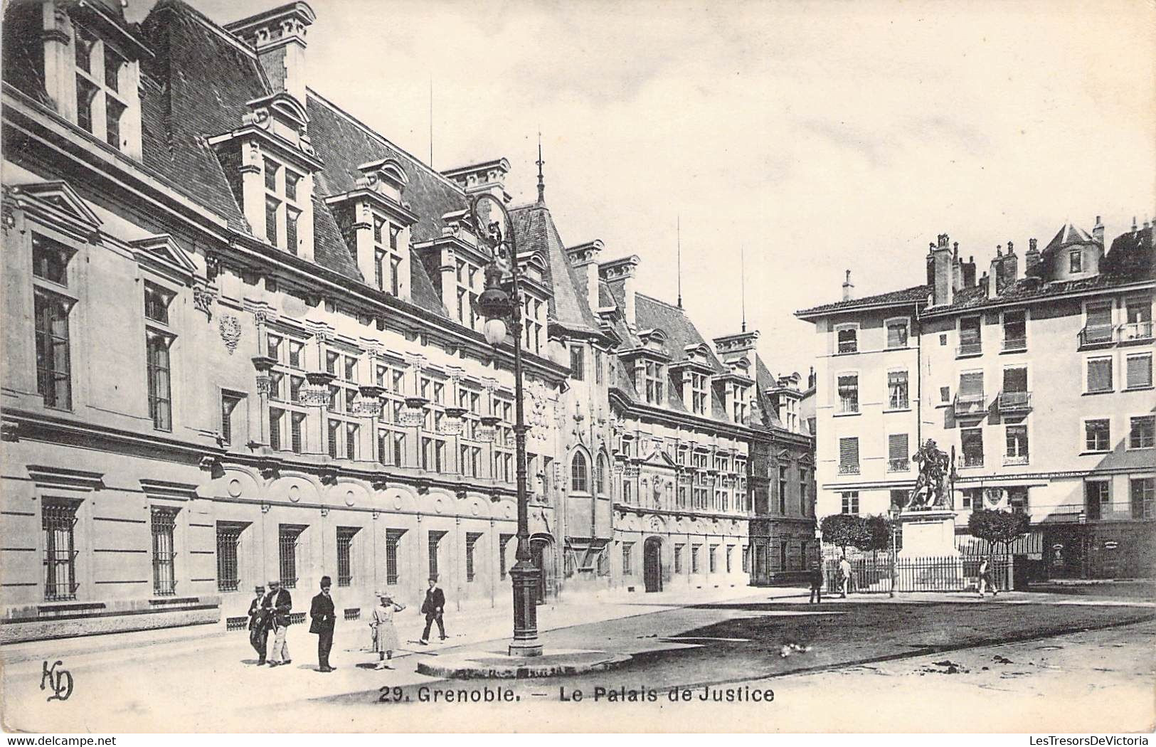 CPA France - Isère - Grenoble - Le Palais De Justice - K. D. - Animée - Monument Avec Statue - Grenoble