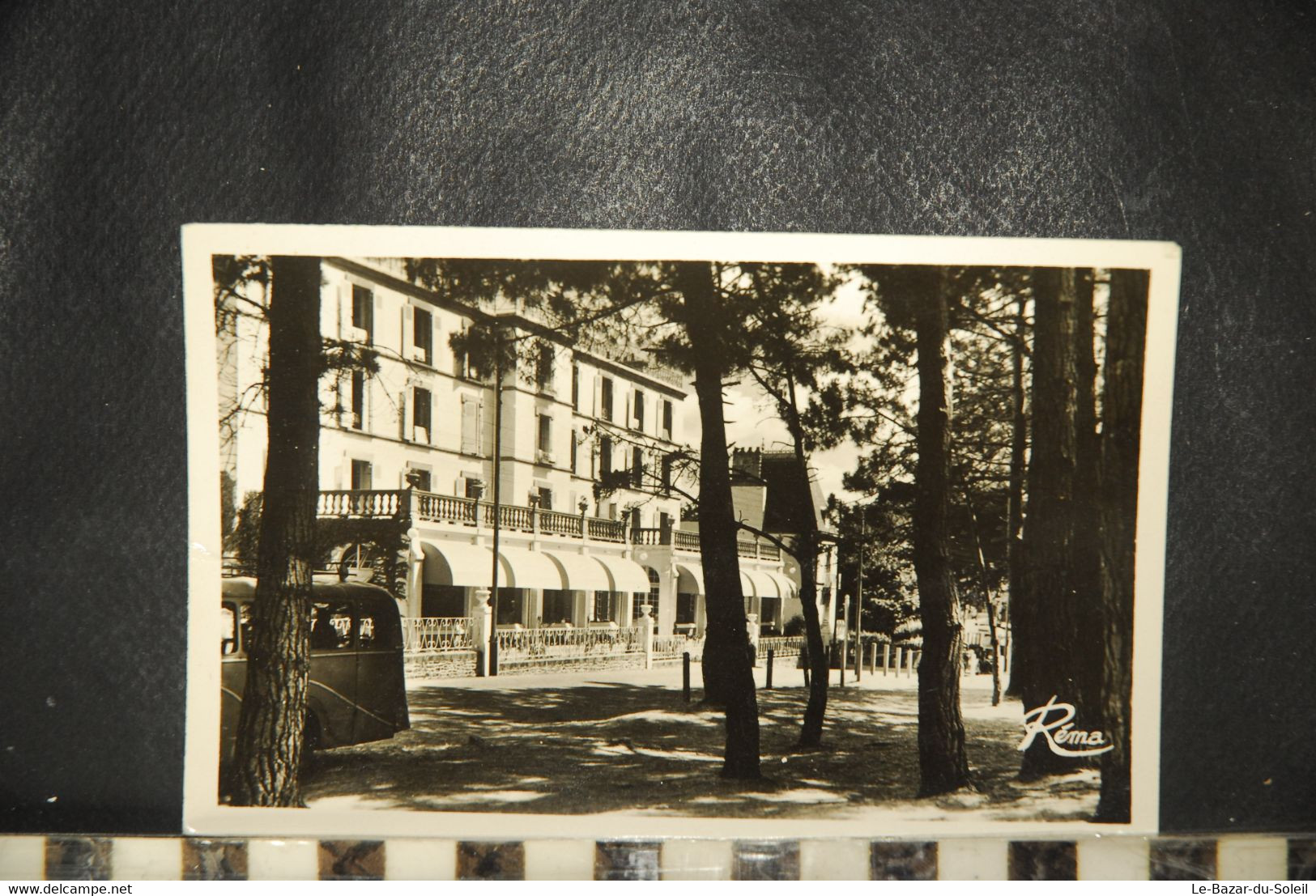 CP, 29,  BEG MEIL,  Sous Bois,  Le Grand Hotel - Beg Meil