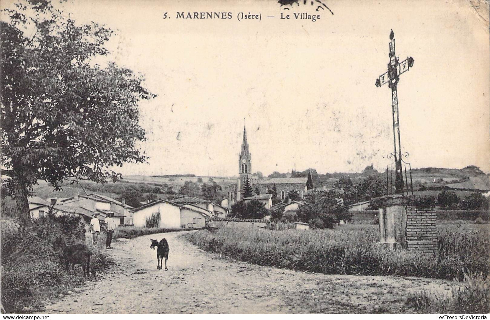 CPA France - Isère - Marennes - Le Village - Oblitérée 1916 - Animée - Animaux - Croix - Chemin - Eglise - Autres & Non Classés