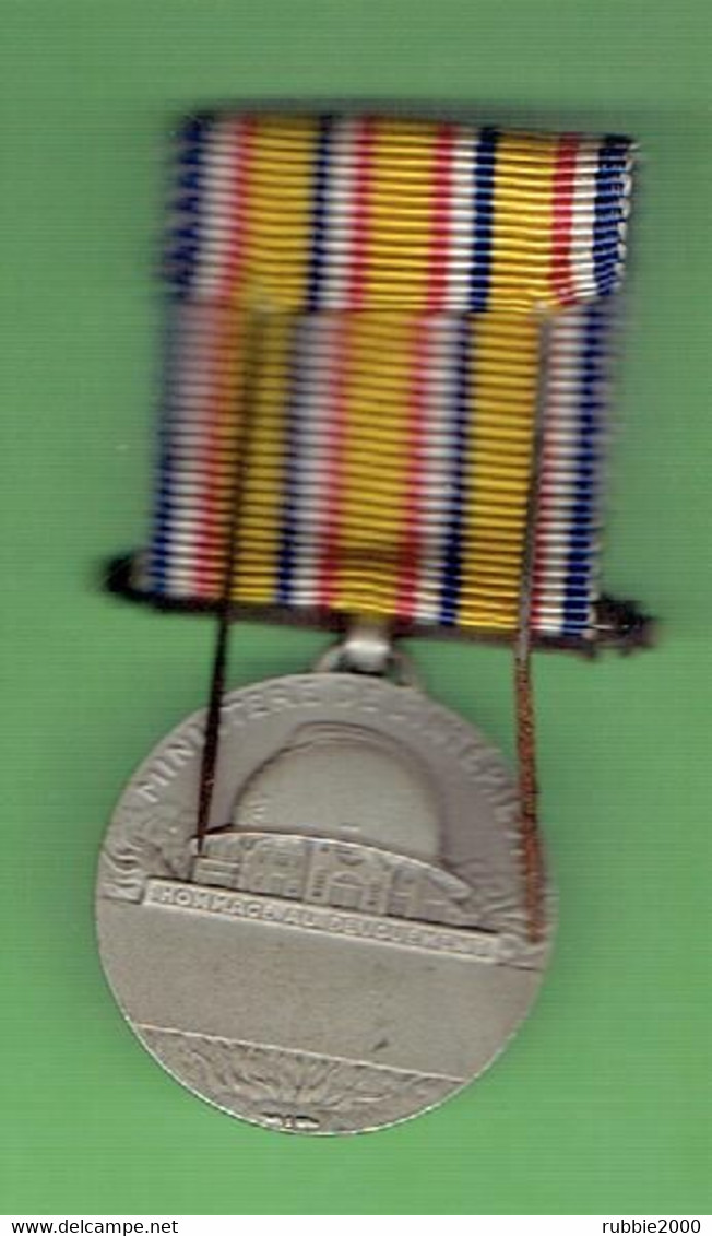 MEDAILLE D HONNEUR DES SAPEURS POMPIERS 1935 - L. BAZOR - - Pompiers