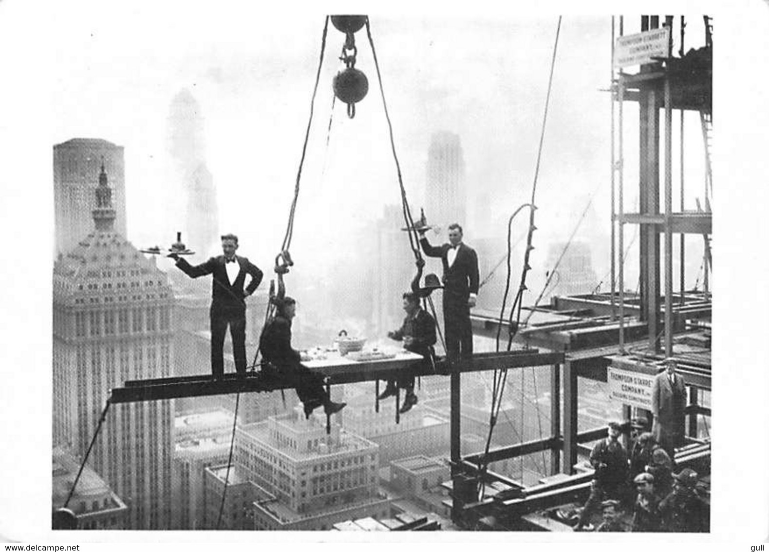 Etats-Unis > NY - New York (1930) Diner En Haut Du Waldorf Astoria Hotel En Cours De Construction (Architecture) - Bars, Hotels & Restaurants