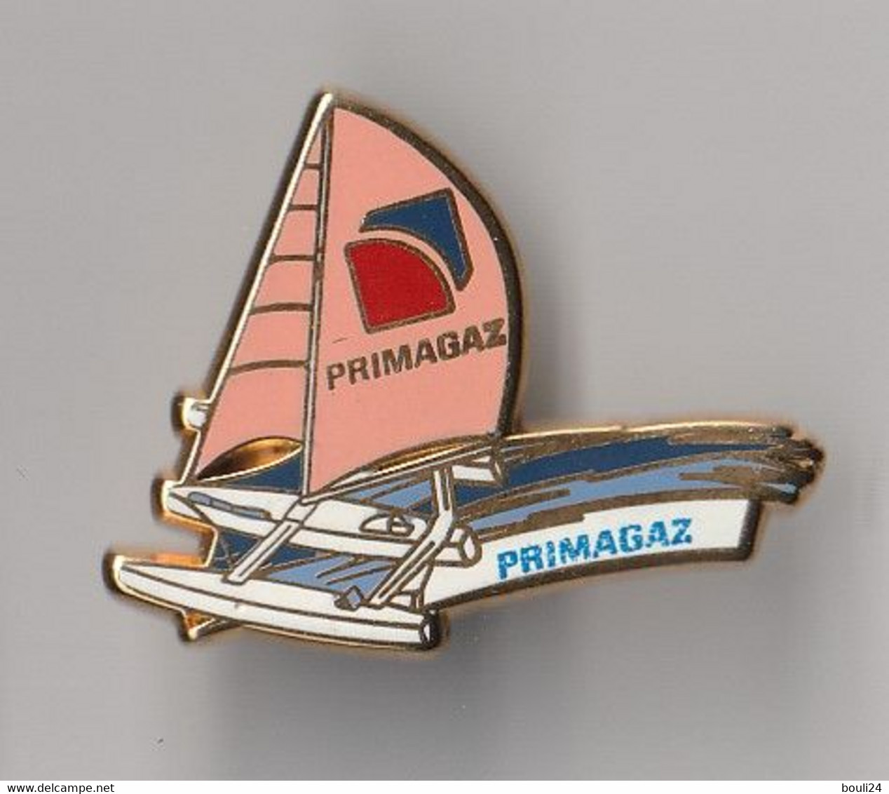 PIN'S  THEME   VOILIER CATAMARAN    SPONSOR  PRIMAGAZ    CARREFOUR - Sailing, Yachting