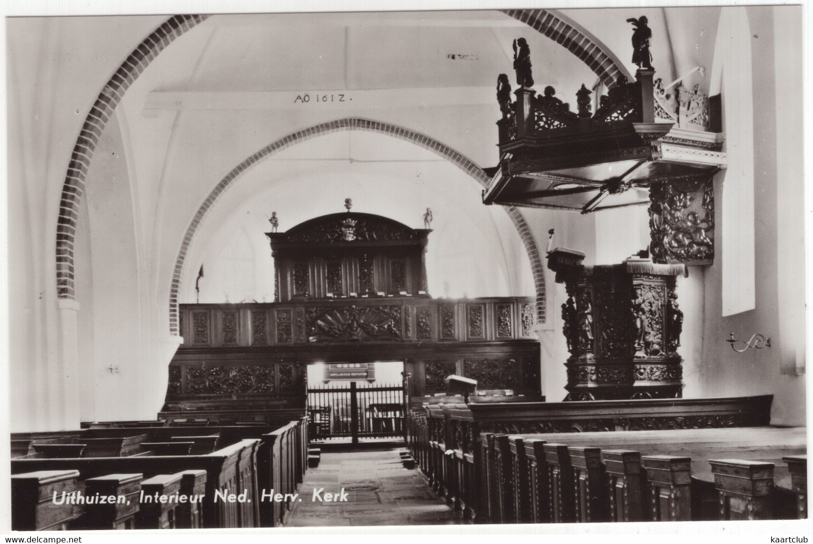 Uithuizen, Interieur Ned. Herv. Kerk - (Groningen, Nederland/Holland) - Kansel, Orgel, Kerkbanken - Uithuizen