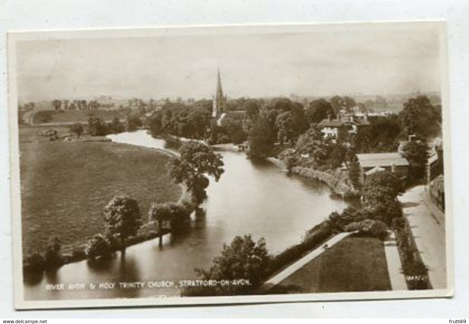 AK 099652 ENGLAND - Stratford-upon-Avon - River Avon & Holy Trinity Church - Stratford Upon Avon