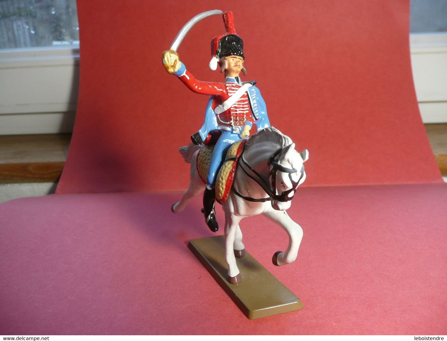 SOLDAT CAVALIER + CHEVAL EMPIRE NAPOLEON  STARLUX CERTAINEMENT EN PLOMB POIDS 223GR CAVALERIE - Tin Soldiers