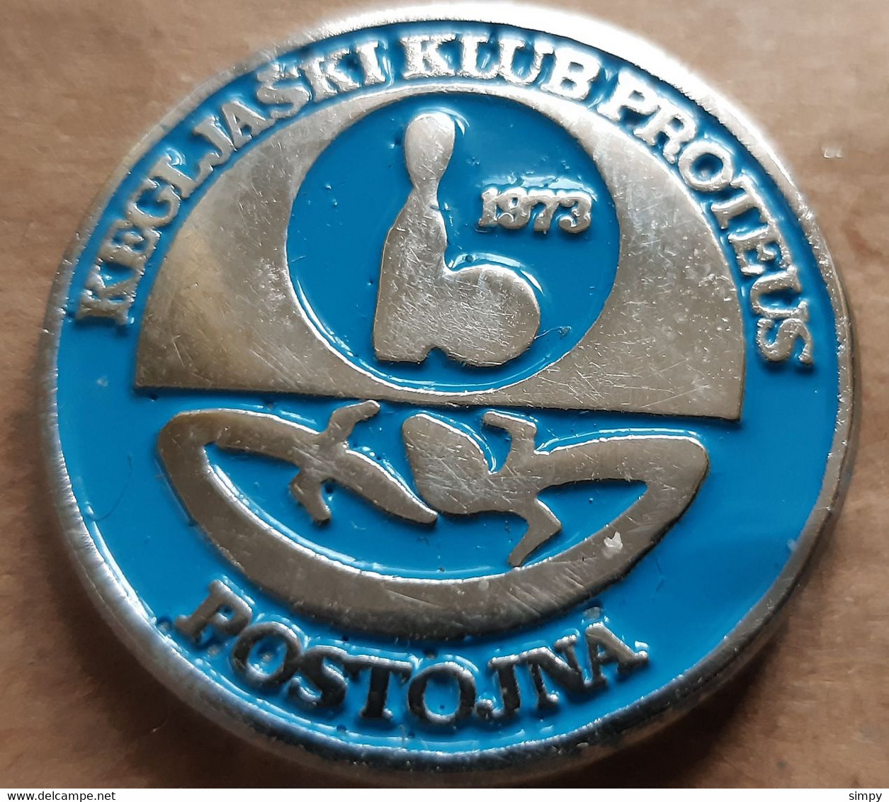 Proteus Human Fish Caves Nine-pin Bowling Club KK Proteus 1973  Postojna Slovenia Vintage Pins - Animaux