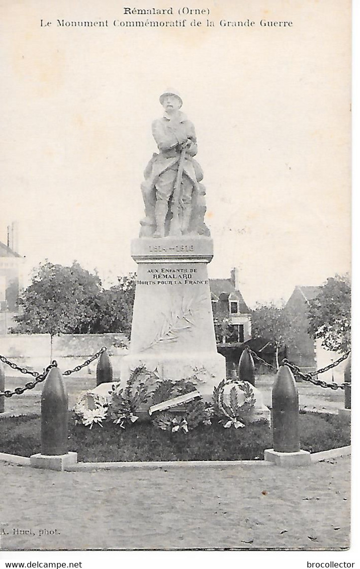 REMALARD ( 61 ) -  Monument Aux Morts - Remalard