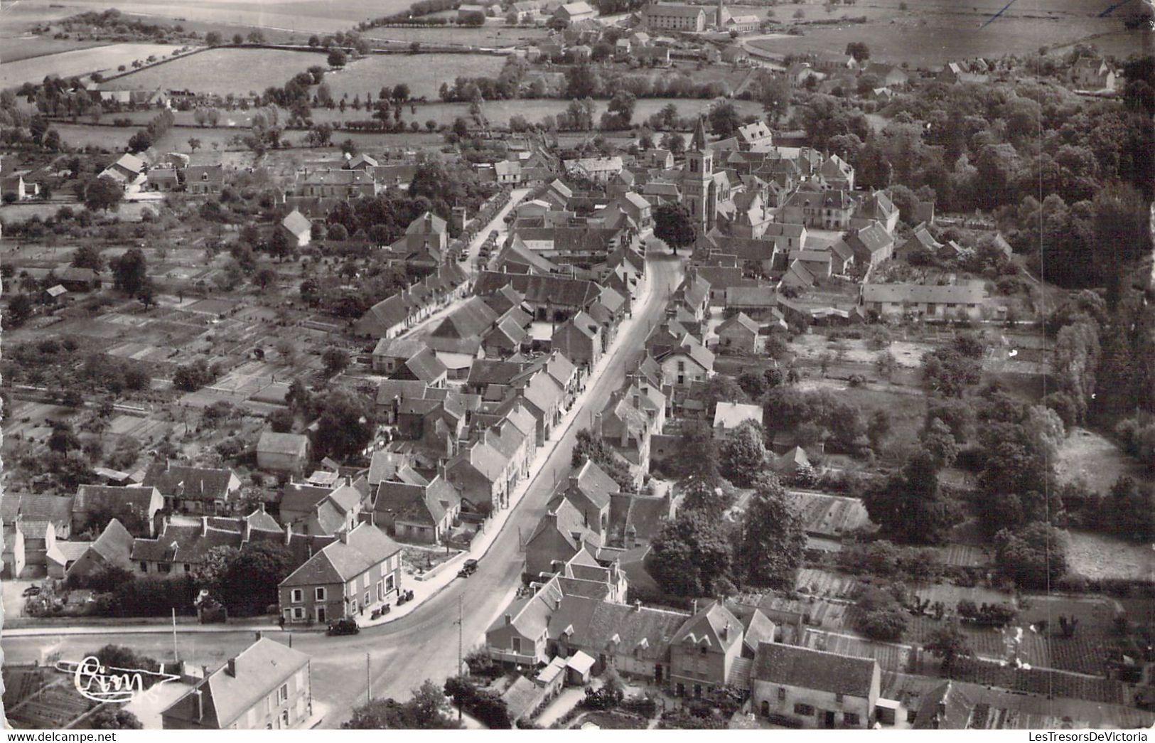 CPA - France - 18 - SANCERGUES - Vue Aérienne - Sancergues