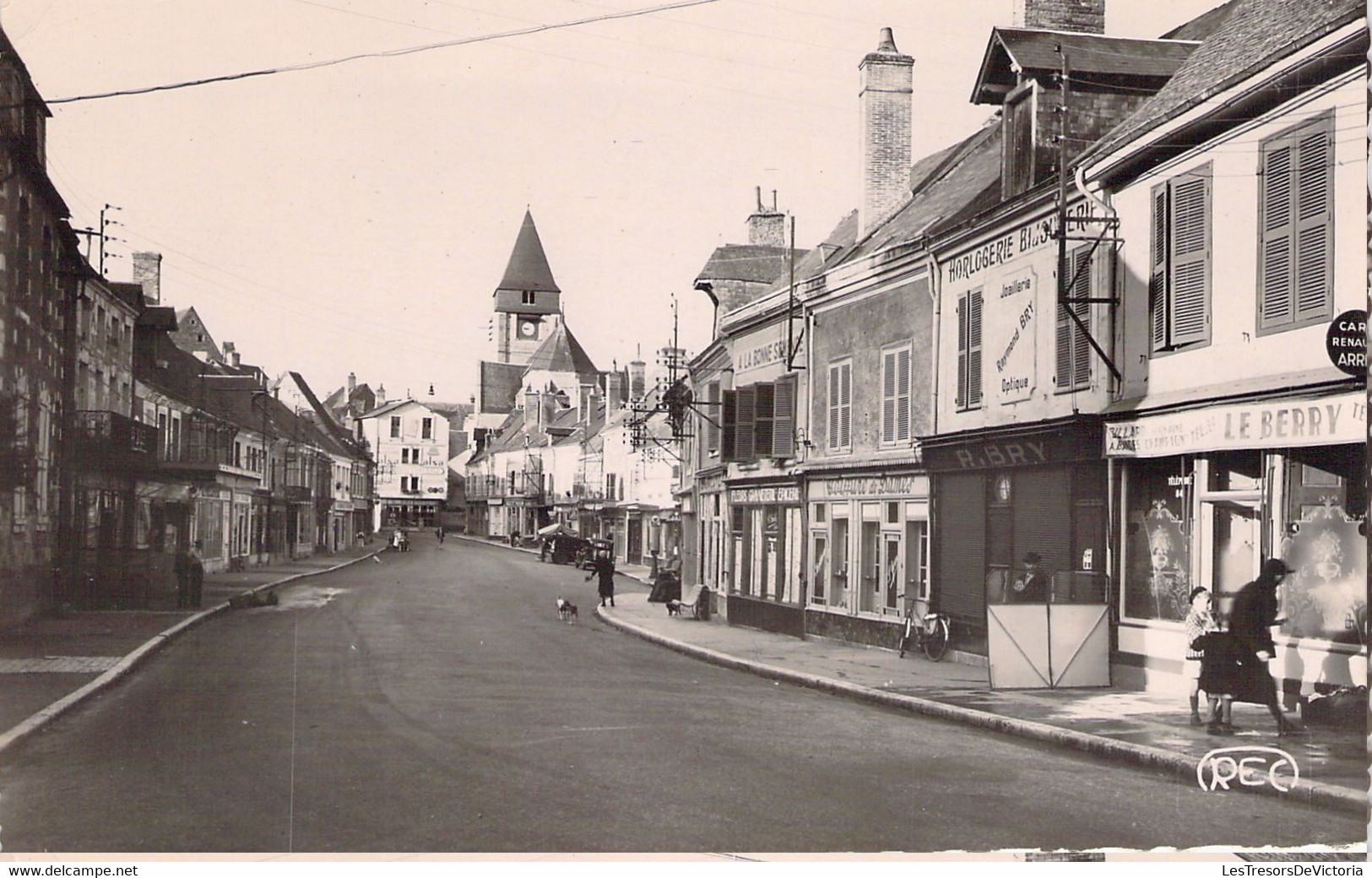 CPA - France - 18 - AUBIGNY SUR NERE - Rue Du Prieuré - Roussel Editeur - Aubigny Sur Nere