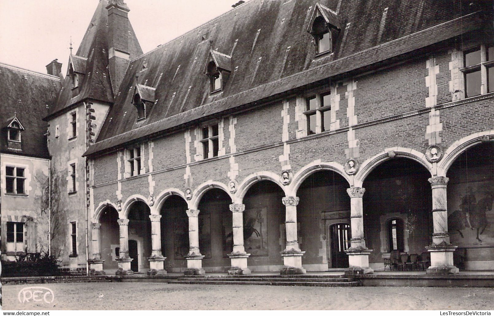 CPA - France - 18 - Environs D'AUBIGNY SUR NERE - OIZON - Château De La Verrerie - Roussel Editeur - Aubigny Sur Nere