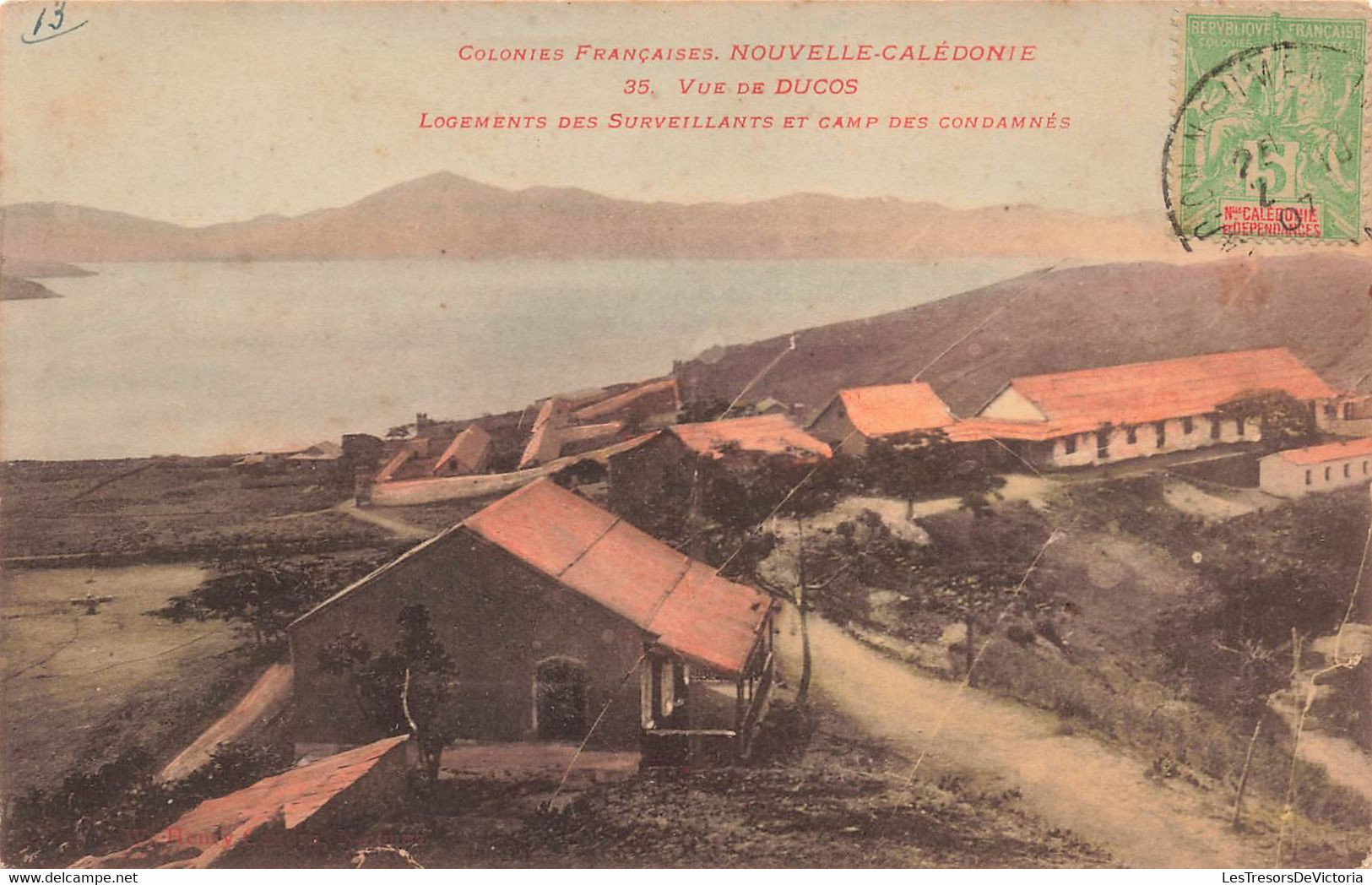 CPA NOUVELLE CALEDONIE - Vue De Ducos - Logement Des Surveillants Et Camp Des Condamnés - Colorisé Rare - New Caledonia