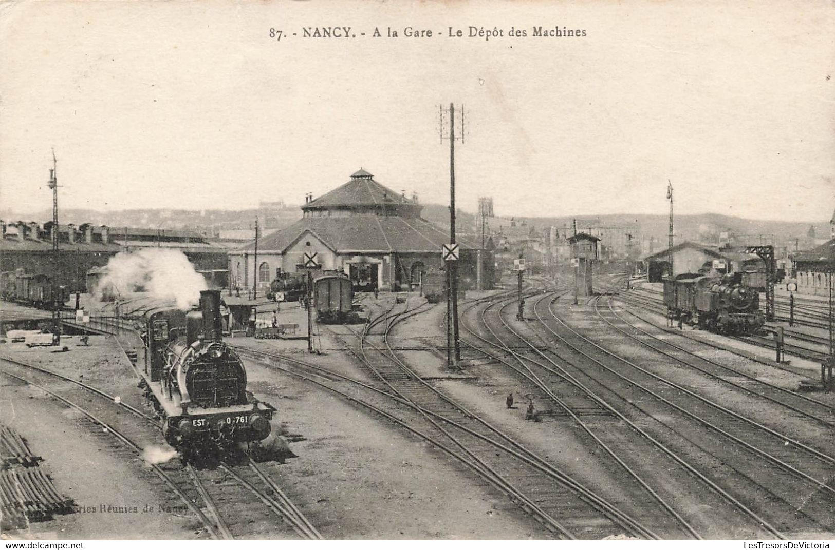 CPA Nancy - A La Gare - Le Depot Des Machines - Chemin De Fer - Locomotives - Nancy