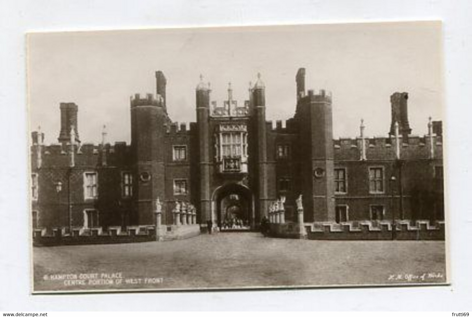 AK 099857 ENGLAND - London - Hampton Court Palace - Centre Portion Of West Front - Hampton Court