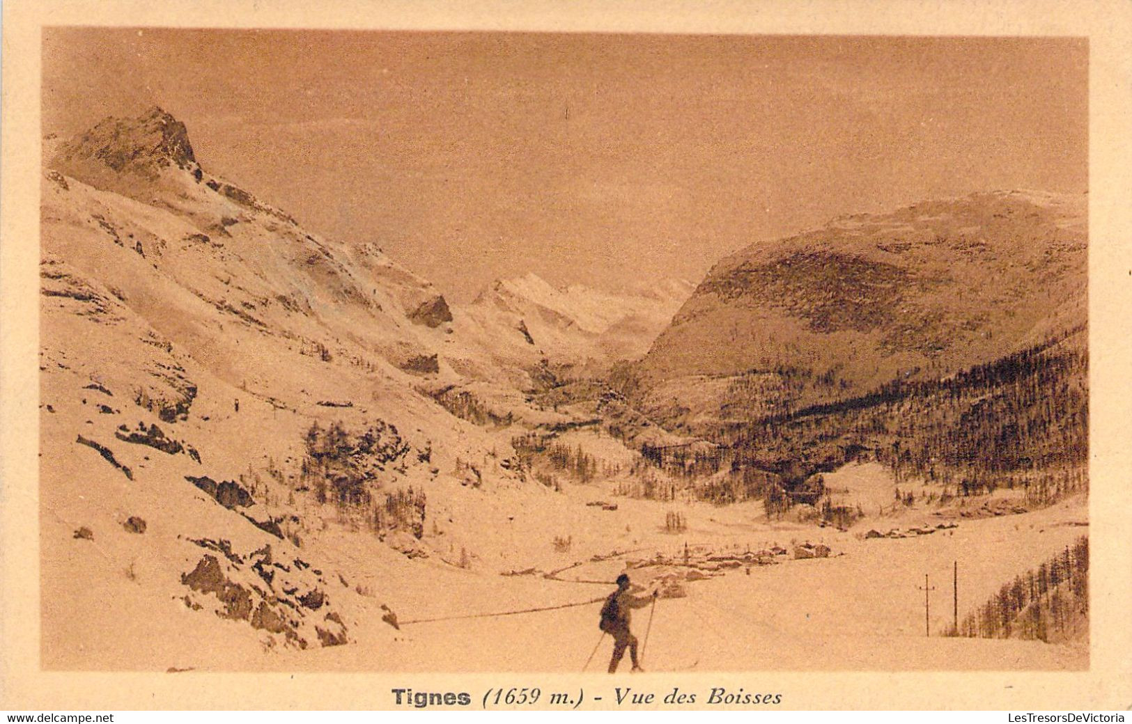 CPA - FRANCE - 73 - TIGNES - Vue Des Boisses - Skieur - Edit De L'hôtel Du Mont Pourri - Autres & Non Classés