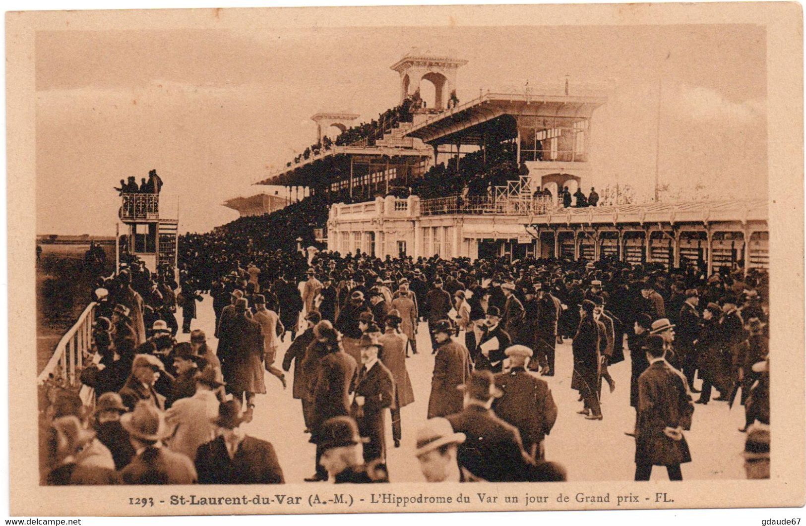 SAINT LAURENT DU VAR (06) - L'HIPPODROME DU VAR UN JOUR DE GRAND PRIX - SPORT / HIPPISME / CHEVAUX - Saint-Laurent-du-Var