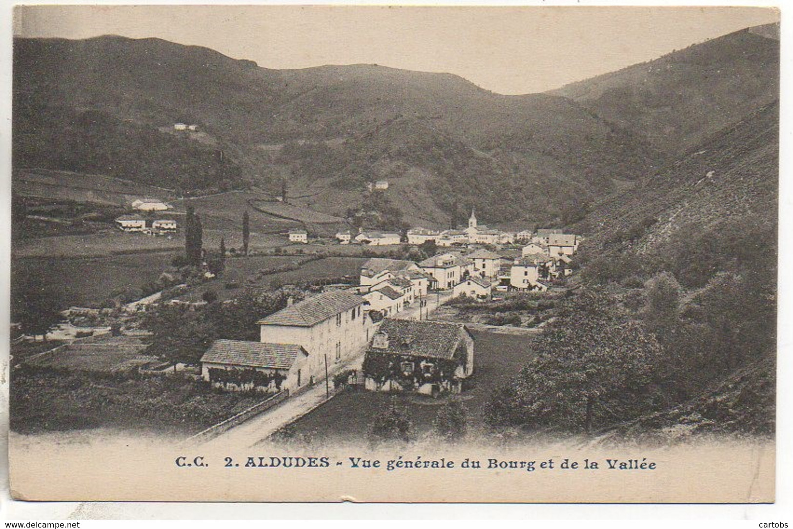 64 ALDUDES  Vue Généralr Du Bourg Et De La Vallée - Aldudes