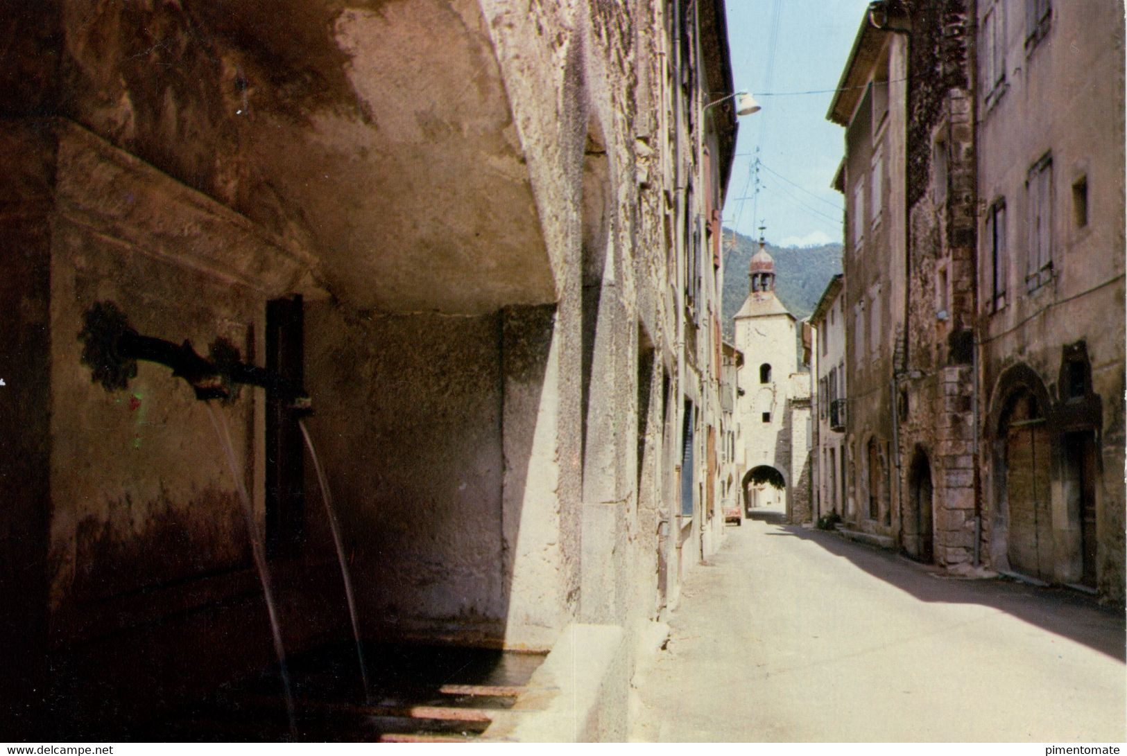 CHATILLON EN DIOIS FONTAINE RUE DE LA MAGNANERIE 1980 - Châtillon-en-Diois