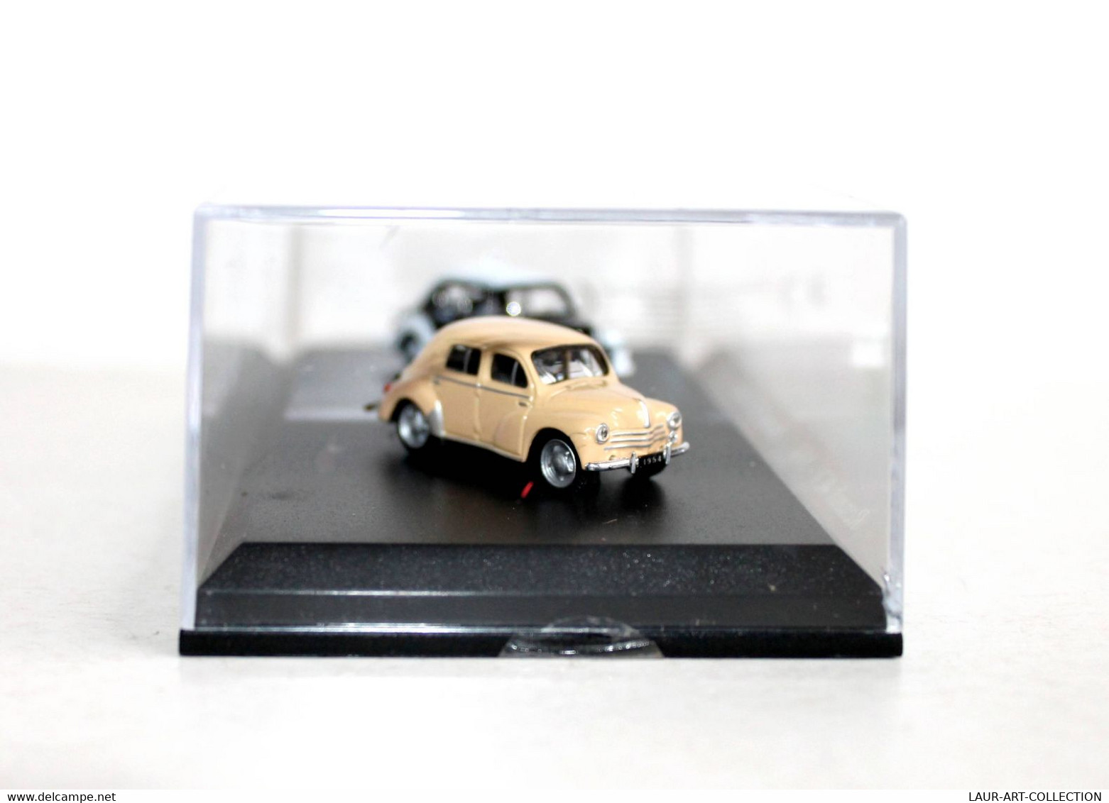 RENAULT 4CV 1954 + RENAULT 4 CV POLICE 1955 - VOITURE AUTOMOBILE MINIATURE 1/87 - ANCIEN MODELE REDUIT (1712.1) - Echelle 1:87