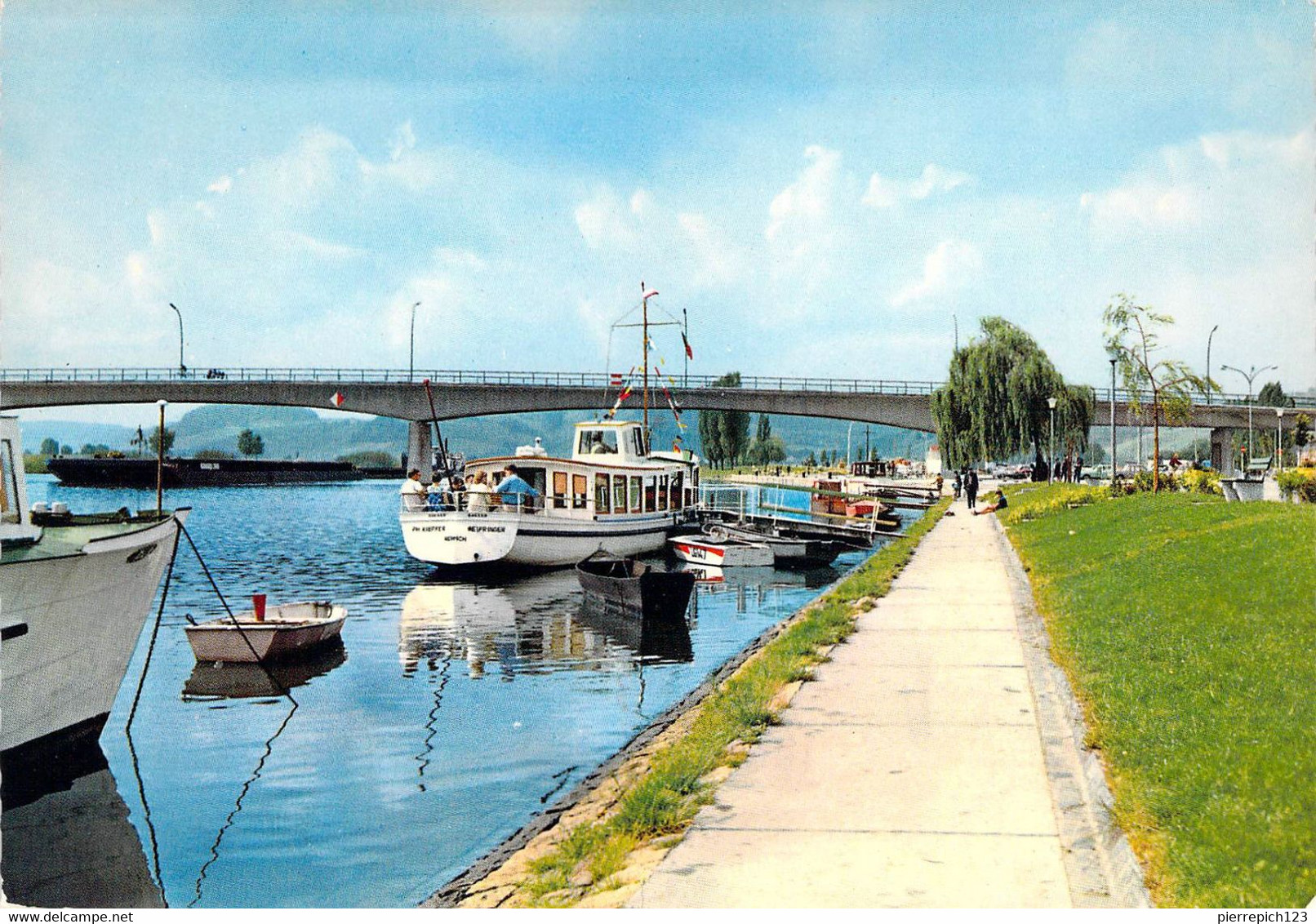 Remich - Le Pont Et La Moselle - Remich