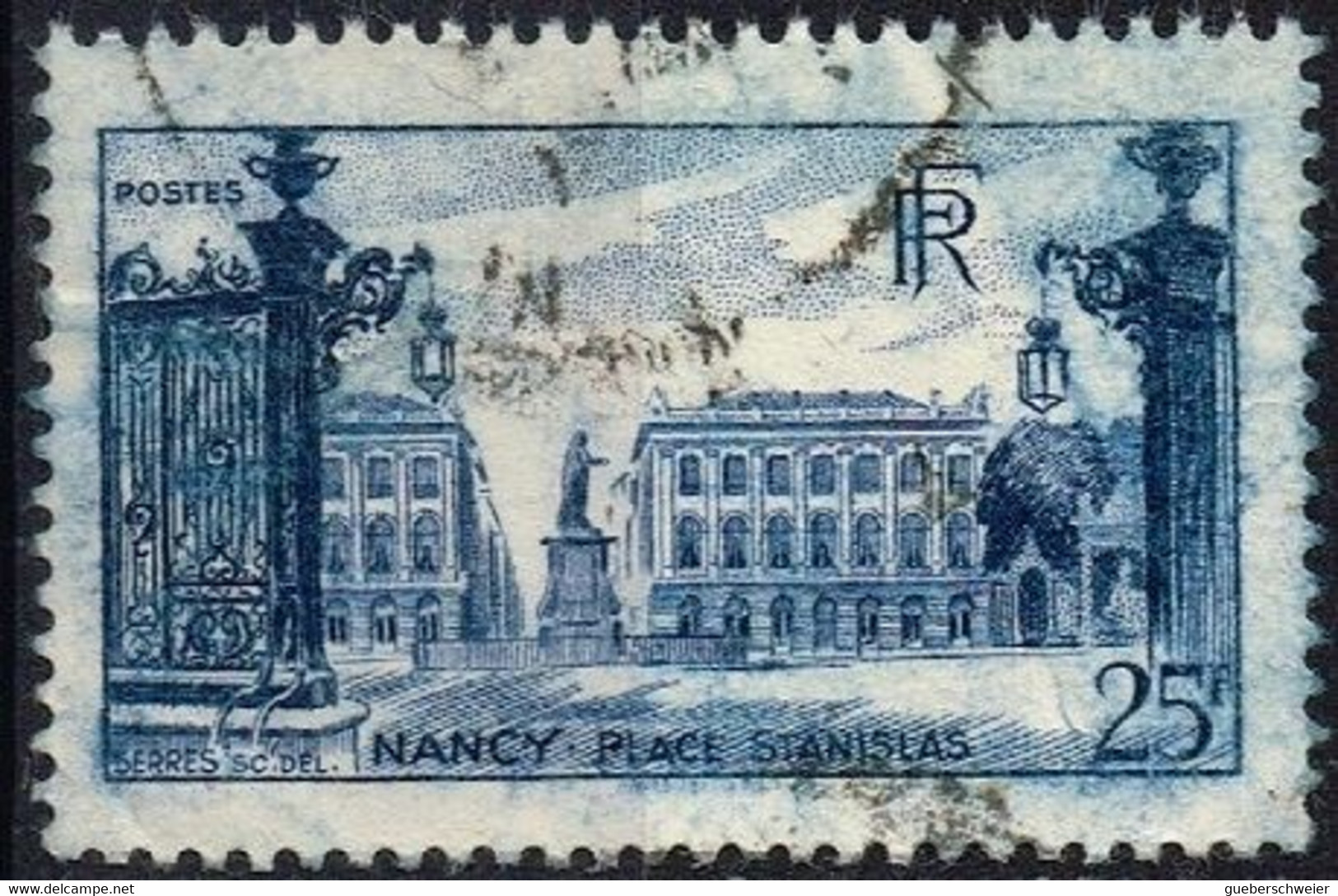 FR VAR 69 - FRANCE N° 822 Obl. Nancy Variété Fond Avec Trainées De Couleurs - Oblitérés