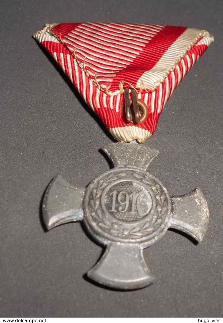 1916 Médaille Croix Du Mérite Autriche Hongrie Viribus Unitis FJ  IRON CROSS OF MERIT - Austria