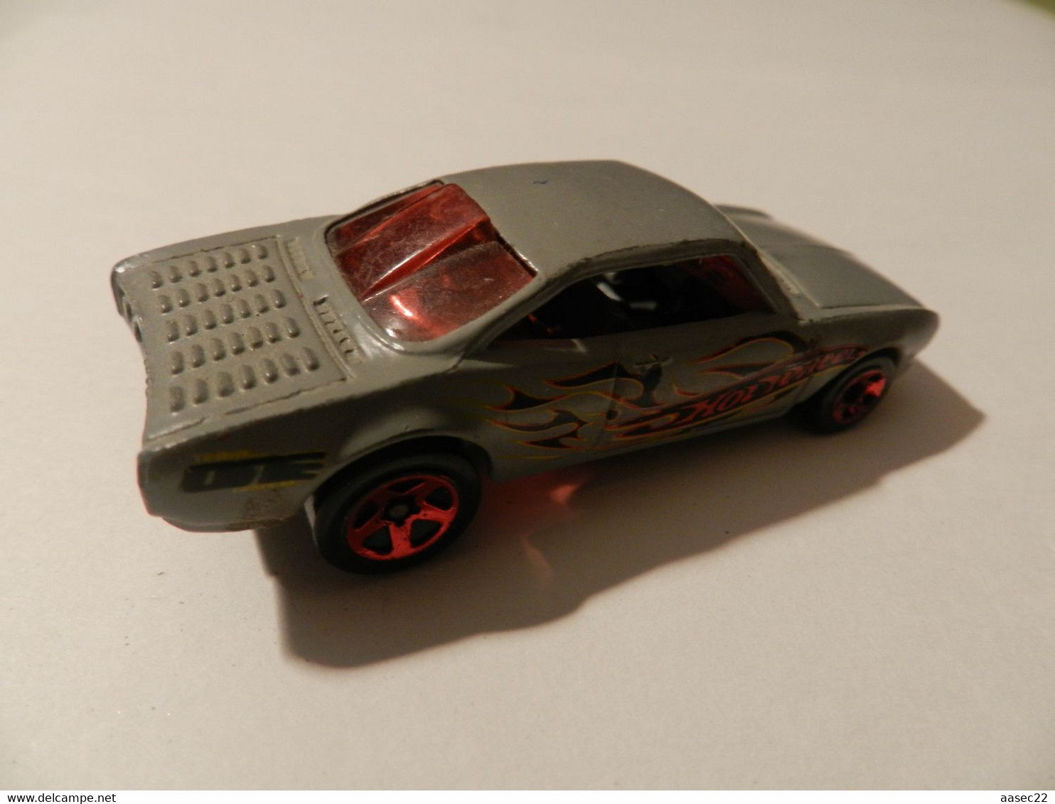 Hotwheels   Vairy 8     /    2002   ***   2037   *** - HotWheels