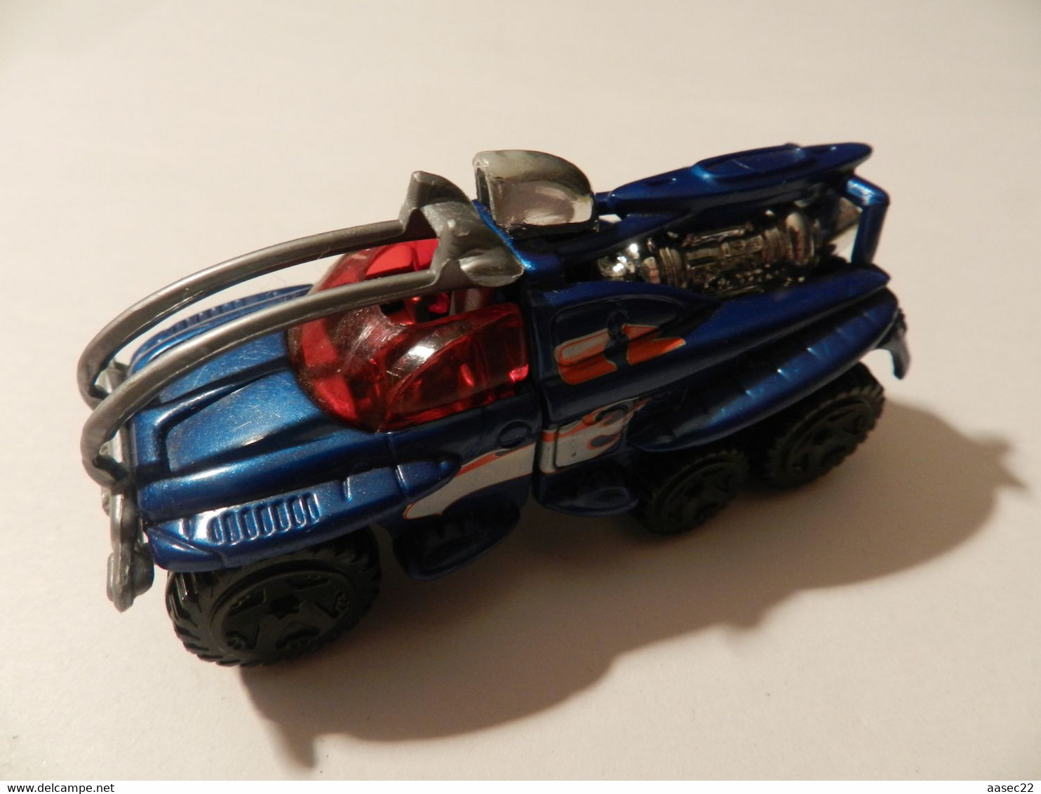 Hotwheels     XS Ive     /    2001   ***   2116   *** - HotWheels