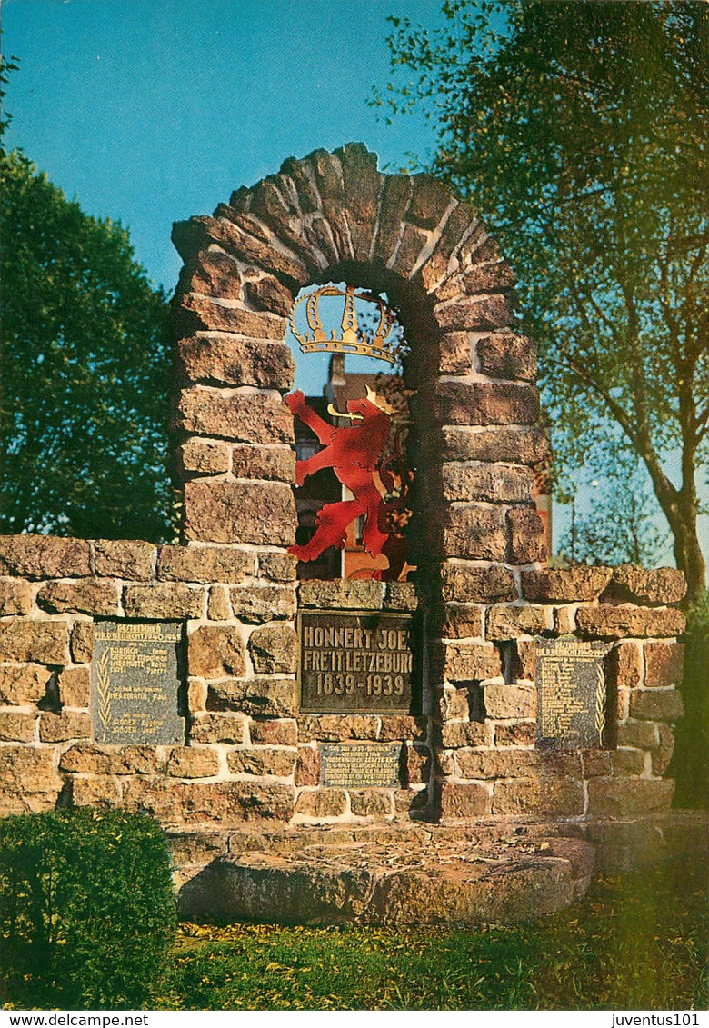 CPSM Differdange-Monument Aux Morts à Obercorn      L1956 - Differdange