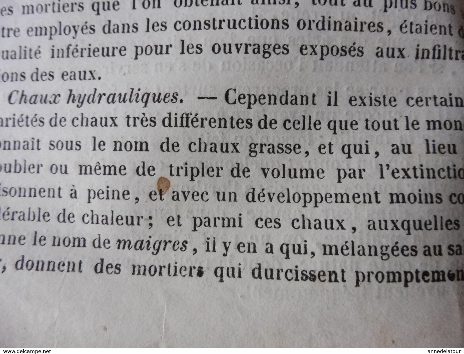 Année 1839:Gravure ( Cathédrale de Séville , cour des Orangers);Secret du ciment romain; Pierre bornale bretonne; etc