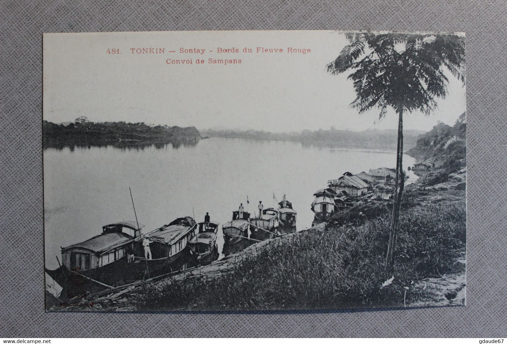 SONTAY (TONKIN / VIET NAM / INDOCHINE) - BORDS DU FLEUVE ROUGE - CONVOI DE SAMPANS - Viêt-Nam