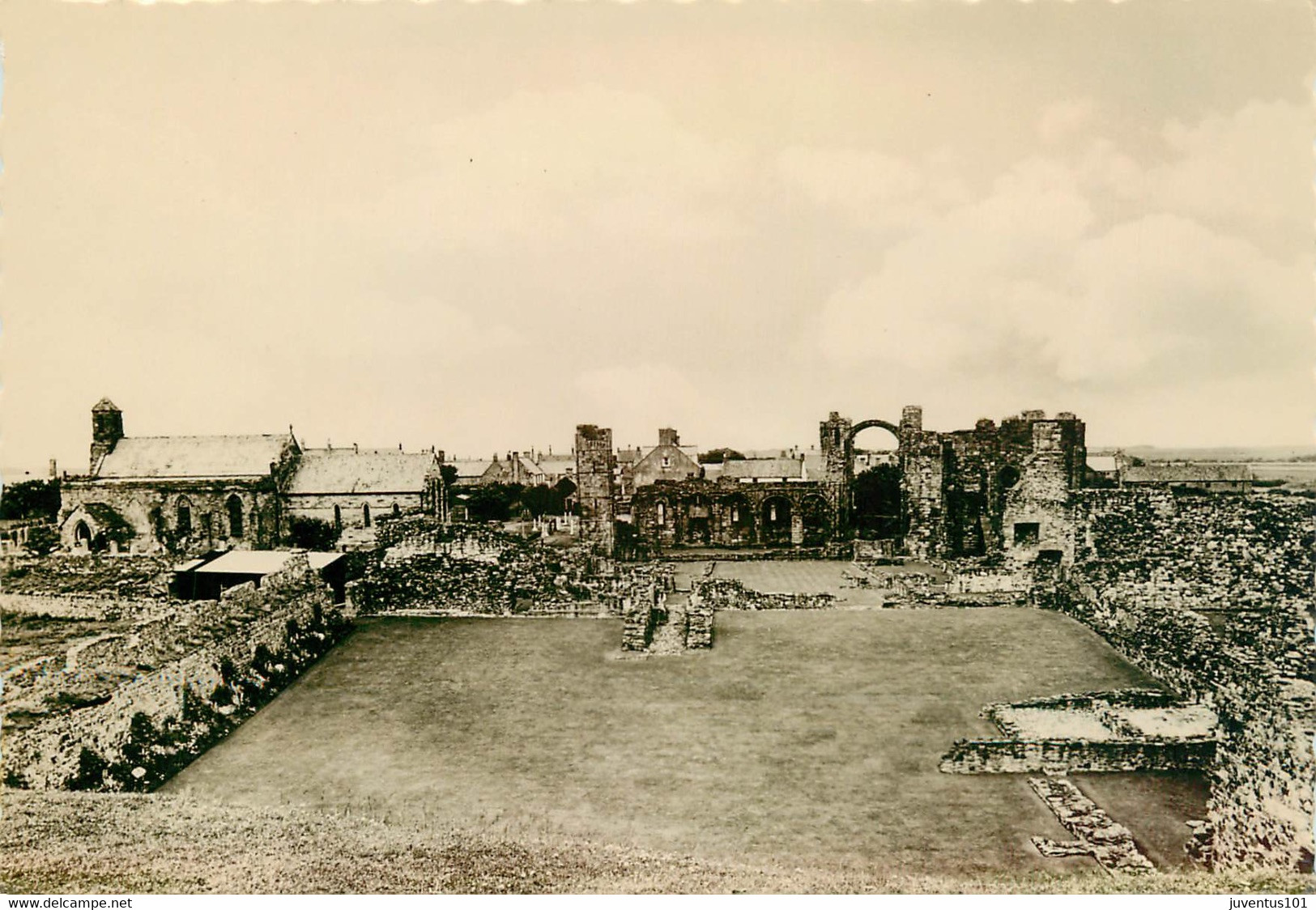 CPSM Lindisfarne Priory And St.Mary's Church-Holy Island     L1958 - Ayrshire