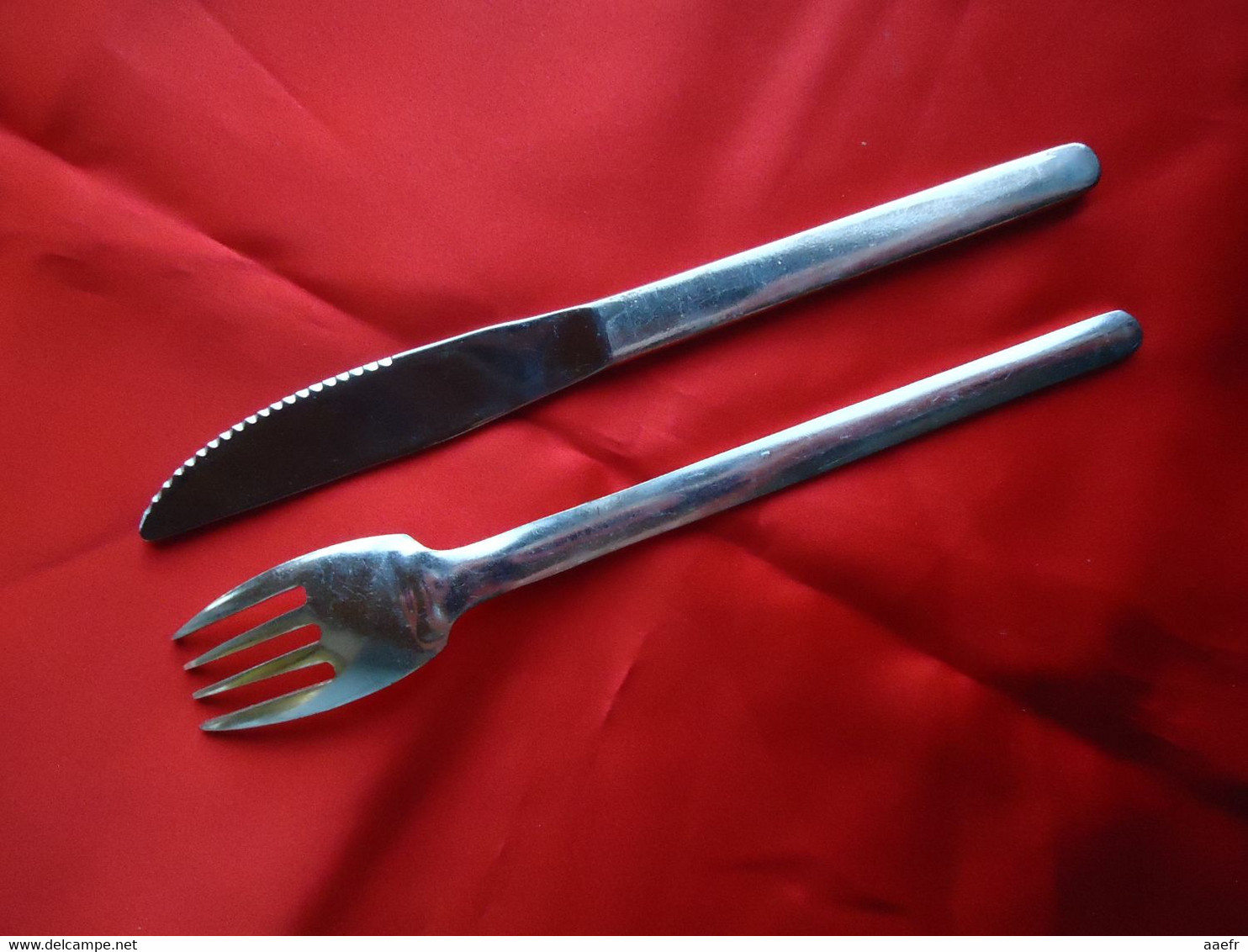 Sabena 1980 - 1 Fourchette + 1 Couteau -  Argenterie Première Ou Business Class - Cutlery
