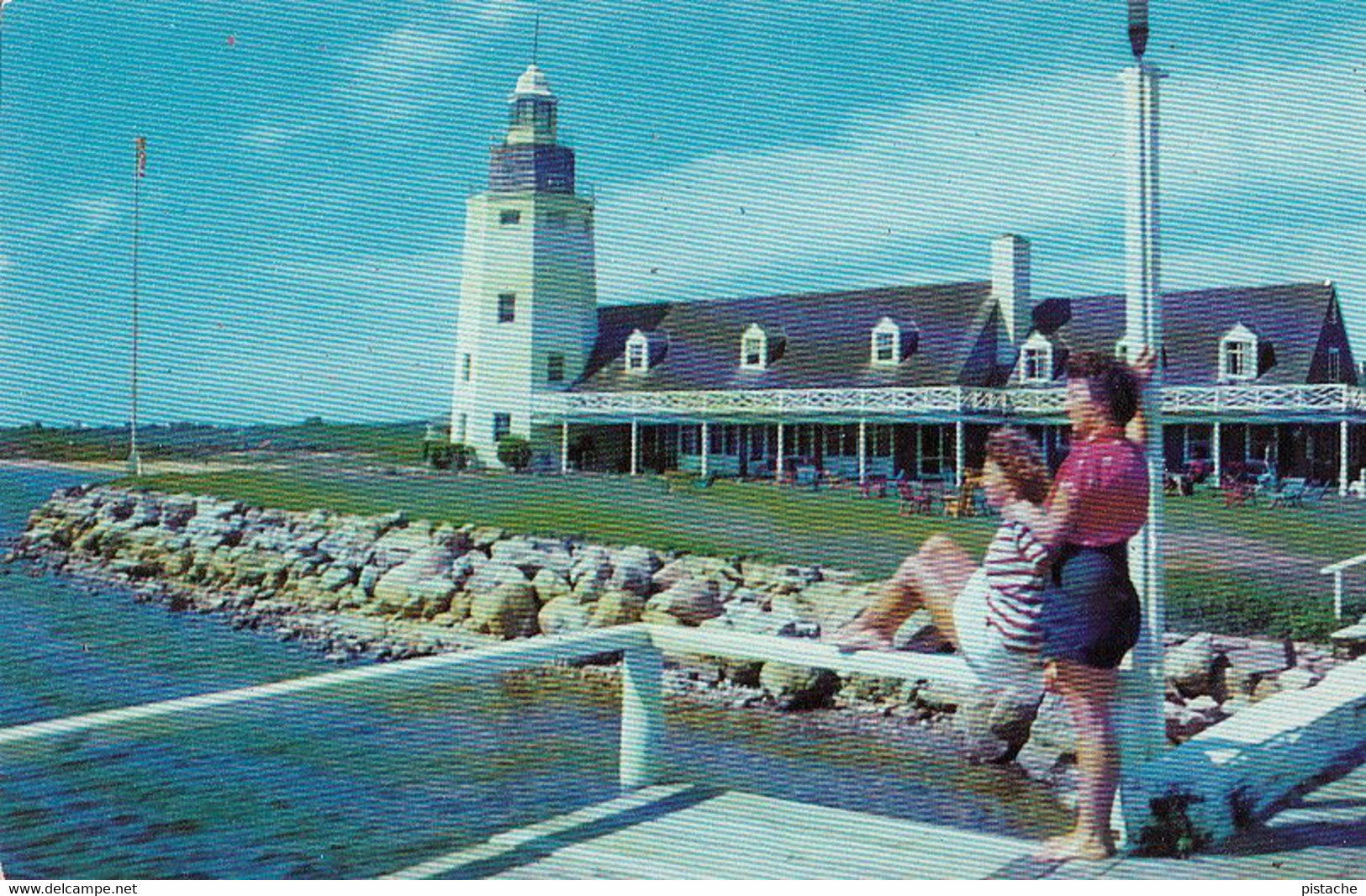 3140 – Montauk Long Island New York NY – Yacht Club – Lighthouse – Animation Women – VG Condition – 2 Scans - Long Island