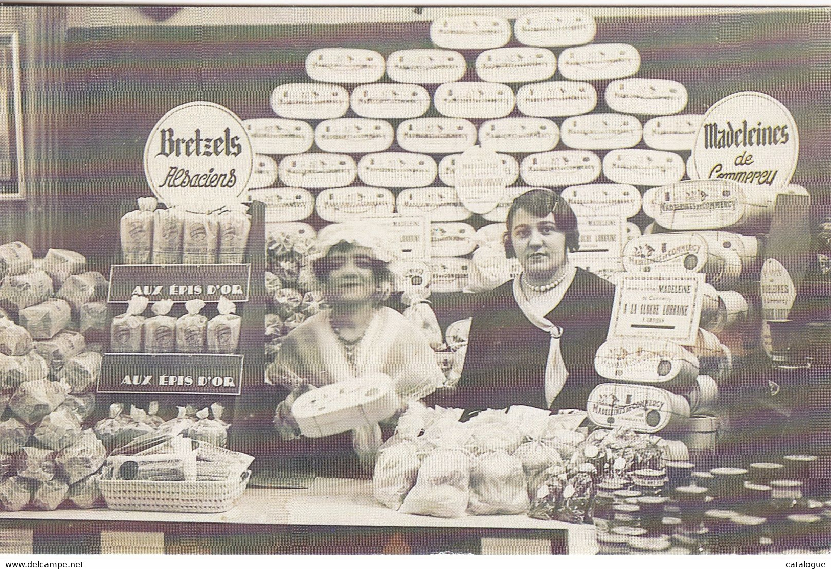 CPA  Marchandes De Confiserie - Shopkeepers