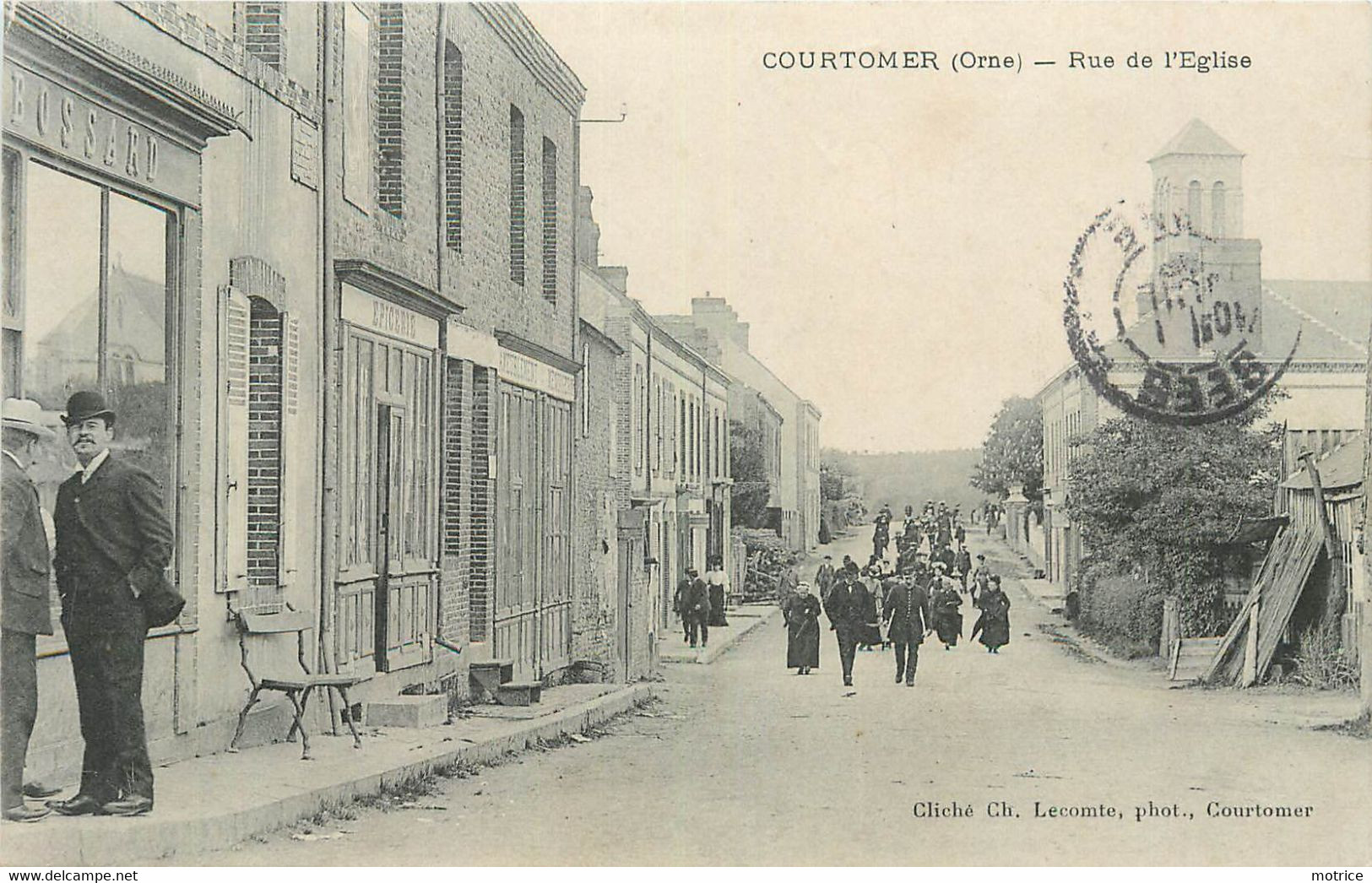 COURTOMER - Rue De L'église. - Courtomer