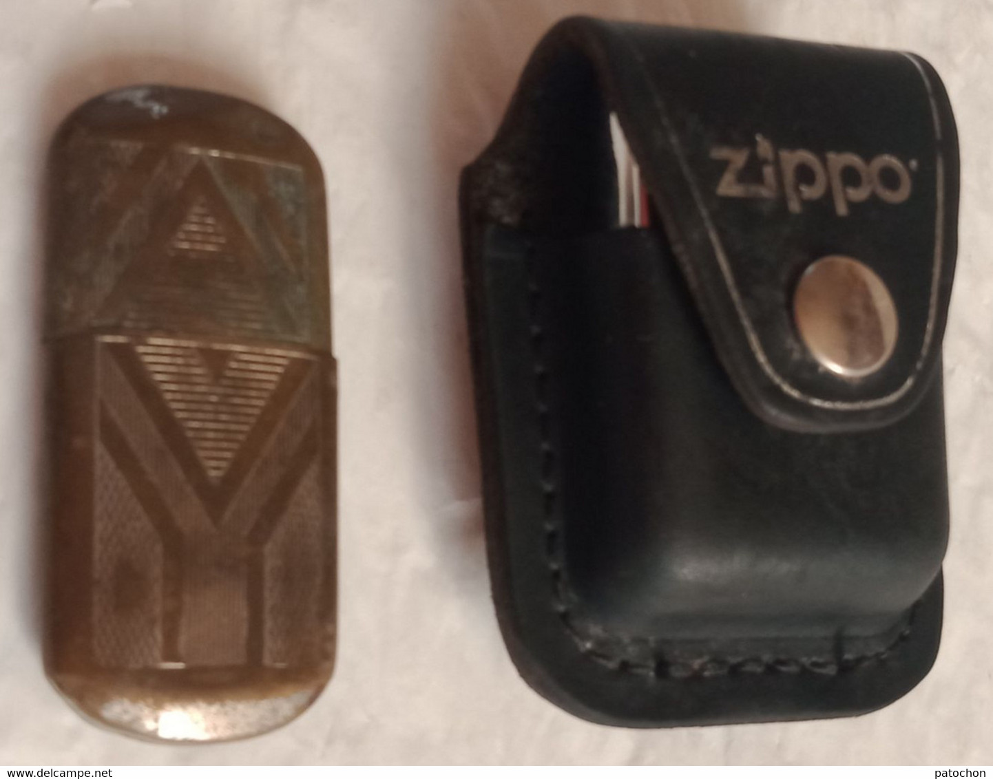 2 Briquet Essence 1 Zippo Made In U.S.A Phare Navire Avec Son étui + 1 Sans Pierre Ni Mèche .! - Zippo