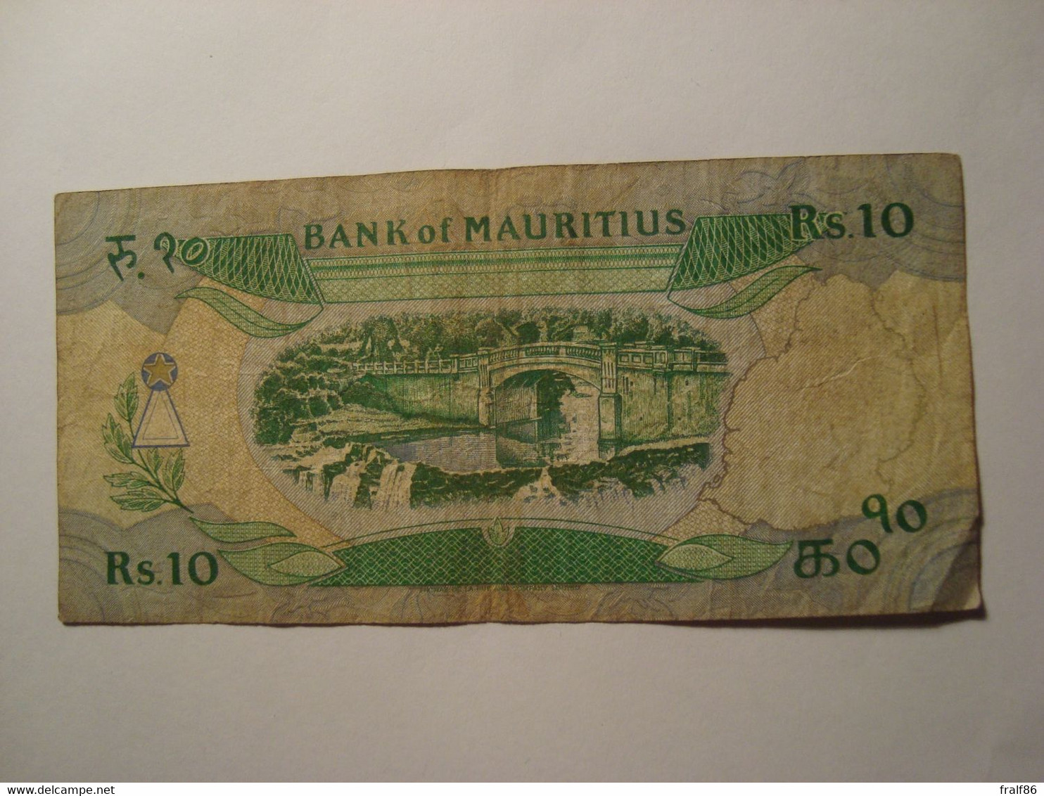 BILLET MAURICE 10 RUPEES 1985 - Mauricio