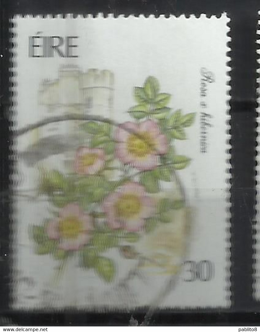 EIRE IRELAND IRLANDA 1990 FLORA GARDEN FLOWERS ROSA X HIBERNICA 30p USED USATO OBLITERE' - Used Stamps