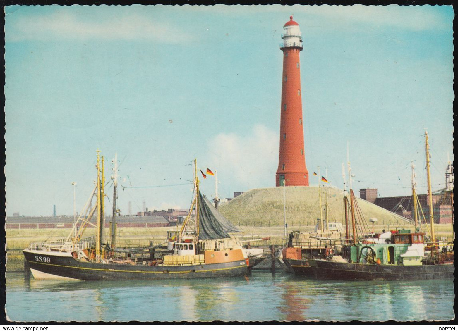 Netherland - IJmuiden - Lighthouse - Leuchtturm - Fishingboat - 2x Nice Stamps - IJmuiden