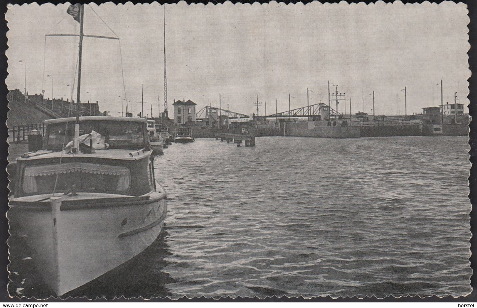 Netherland - IJmuiden - Binnenkanal - Zuidersluis - Schleuse - Bridge (1965)  Nice Stamp - IJmuiden