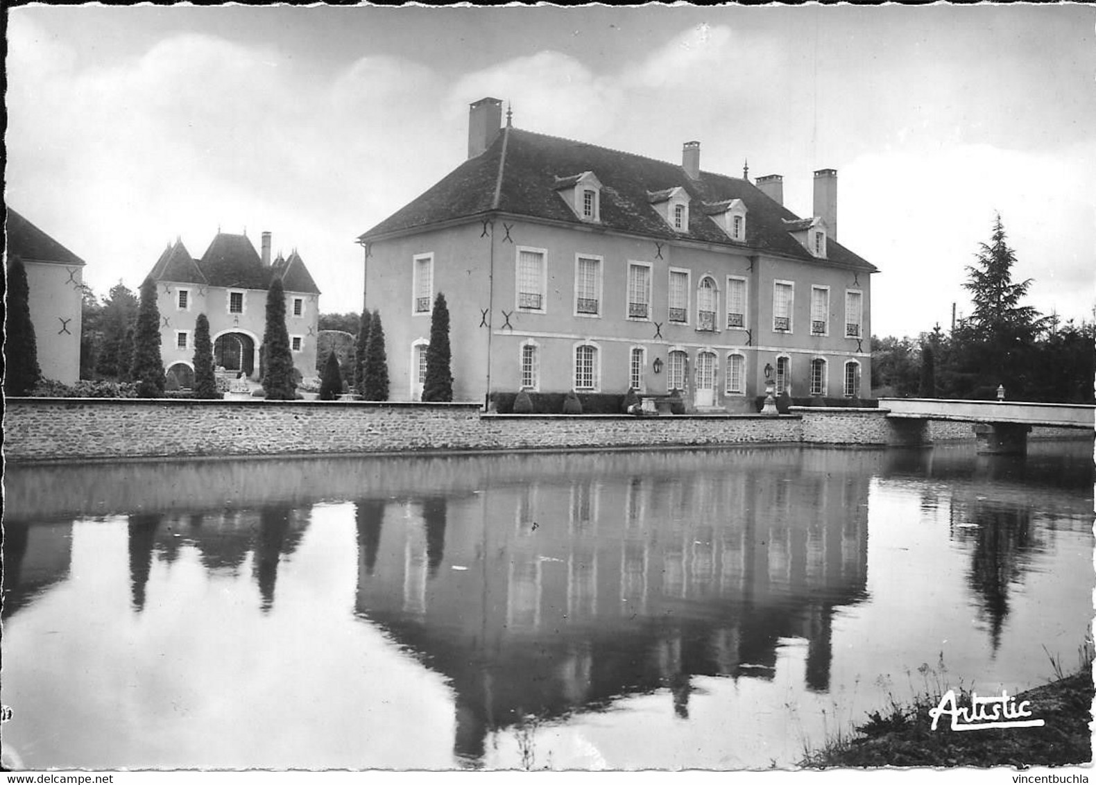 Chevannes - Chateau De Fontaine-Madame Parfait état - Chevannes