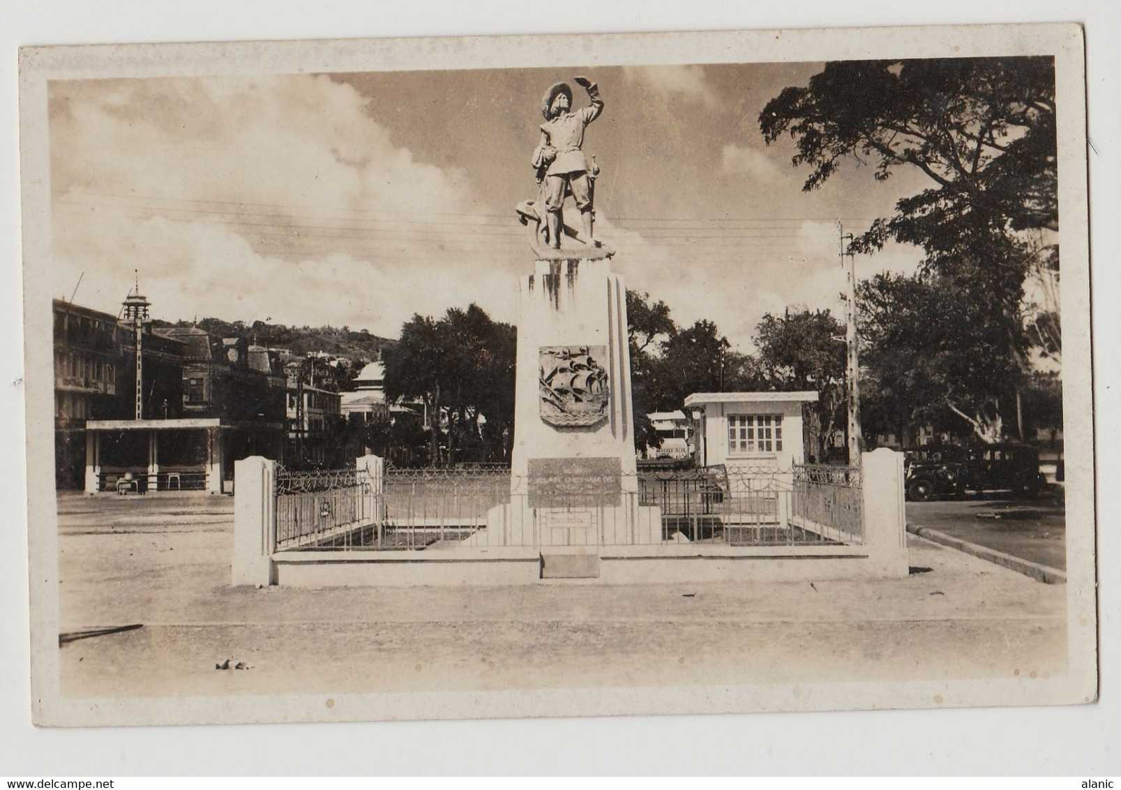 CSM-97-FORT De FRANCE La Martinique La Statue De BELAIN D'ESNAMBUC TBE  Non Circulée - Autres & Non Classés