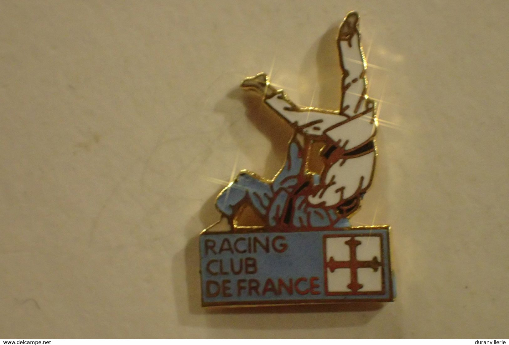 Pin's JUDO CLUB RACING CLUB DE FRANCE - Judo