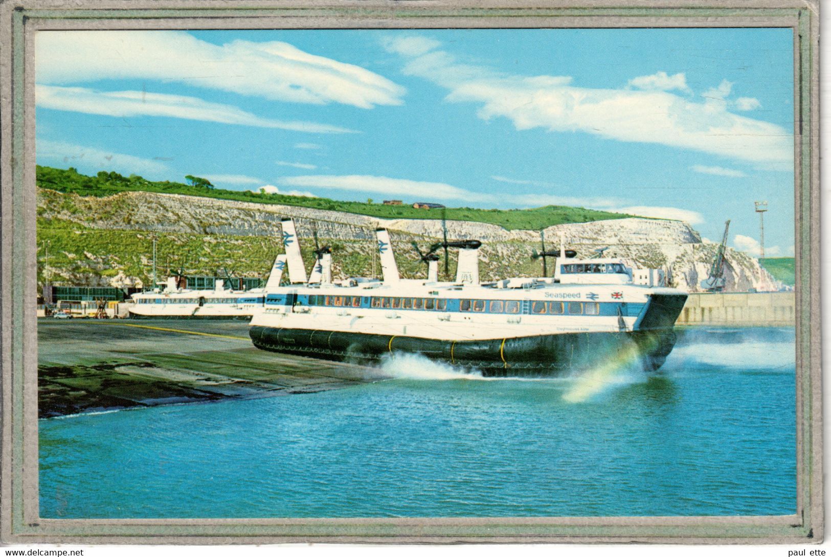 CPA - Thème : Transports: Bateaux, Aéroglisseurs. - SEASPEED - HOBERCRAFT : Dover-Boulogne; Dover-Calais - Hovercrafts